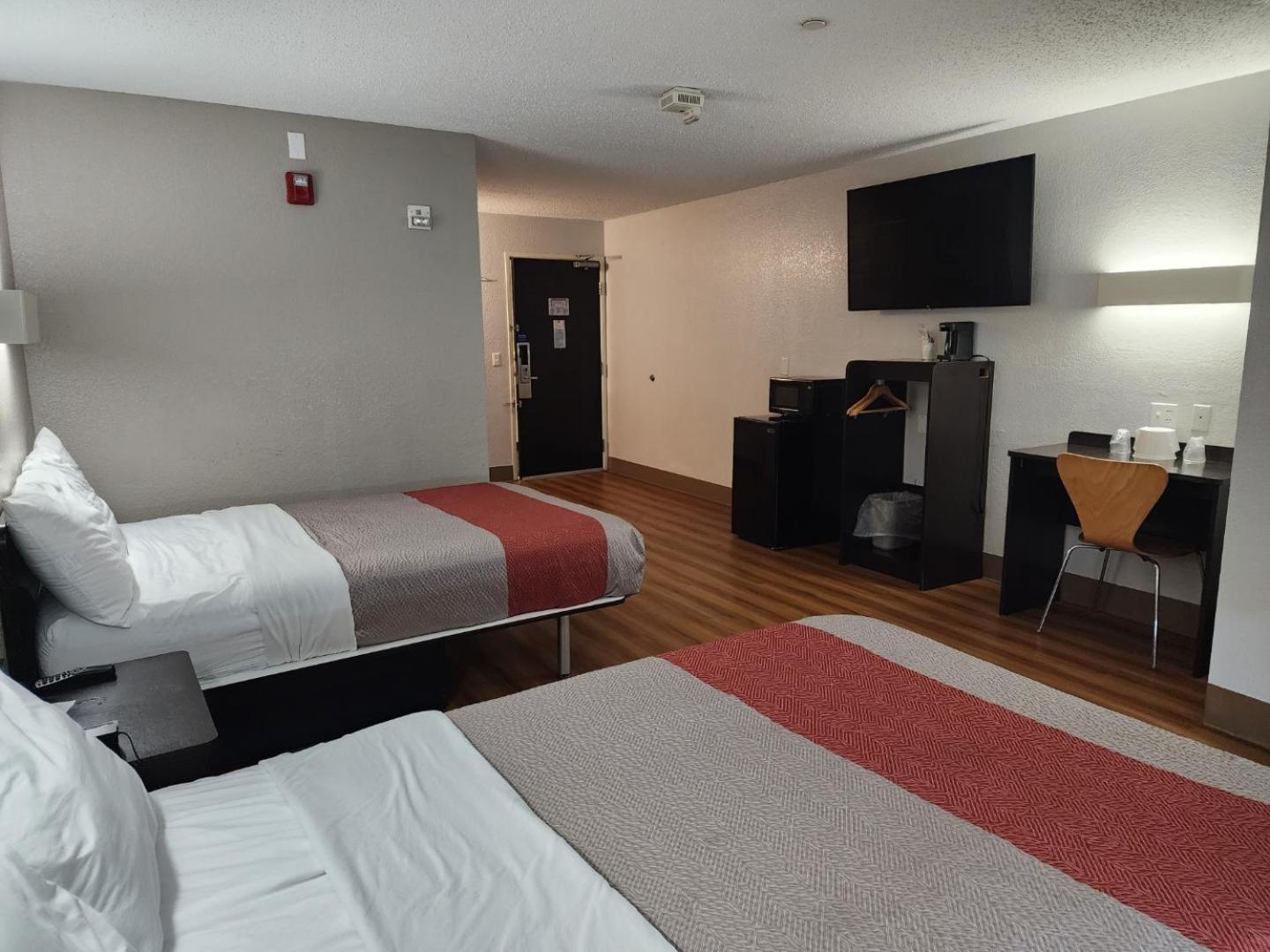 Motel 6-Biloxi, Ms - Beach מראה חיצוני תמונה