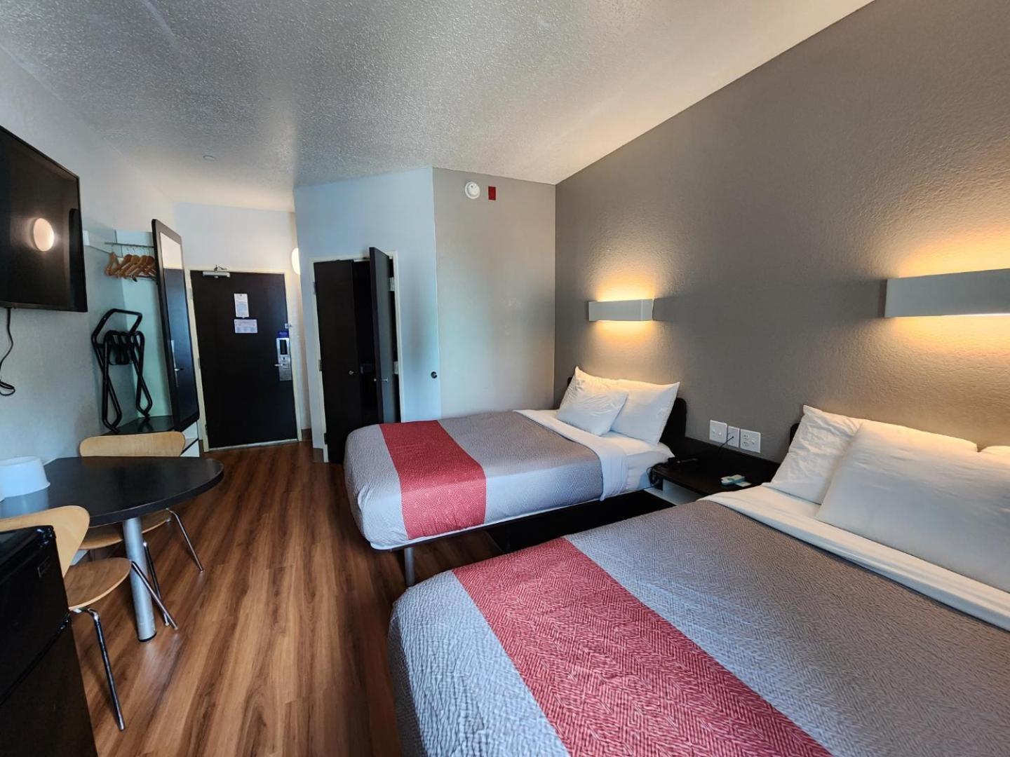 Motel 6-Biloxi, Ms - Beach מראה חיצוני תמונה