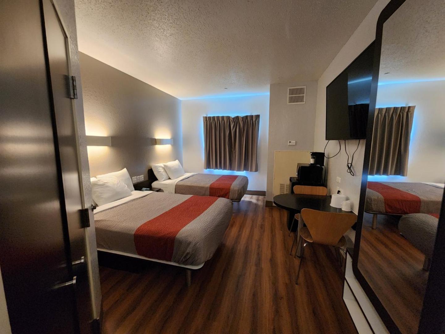 Motel 6-Biloxi, Ms - Beach מראה חיצוני תמונה