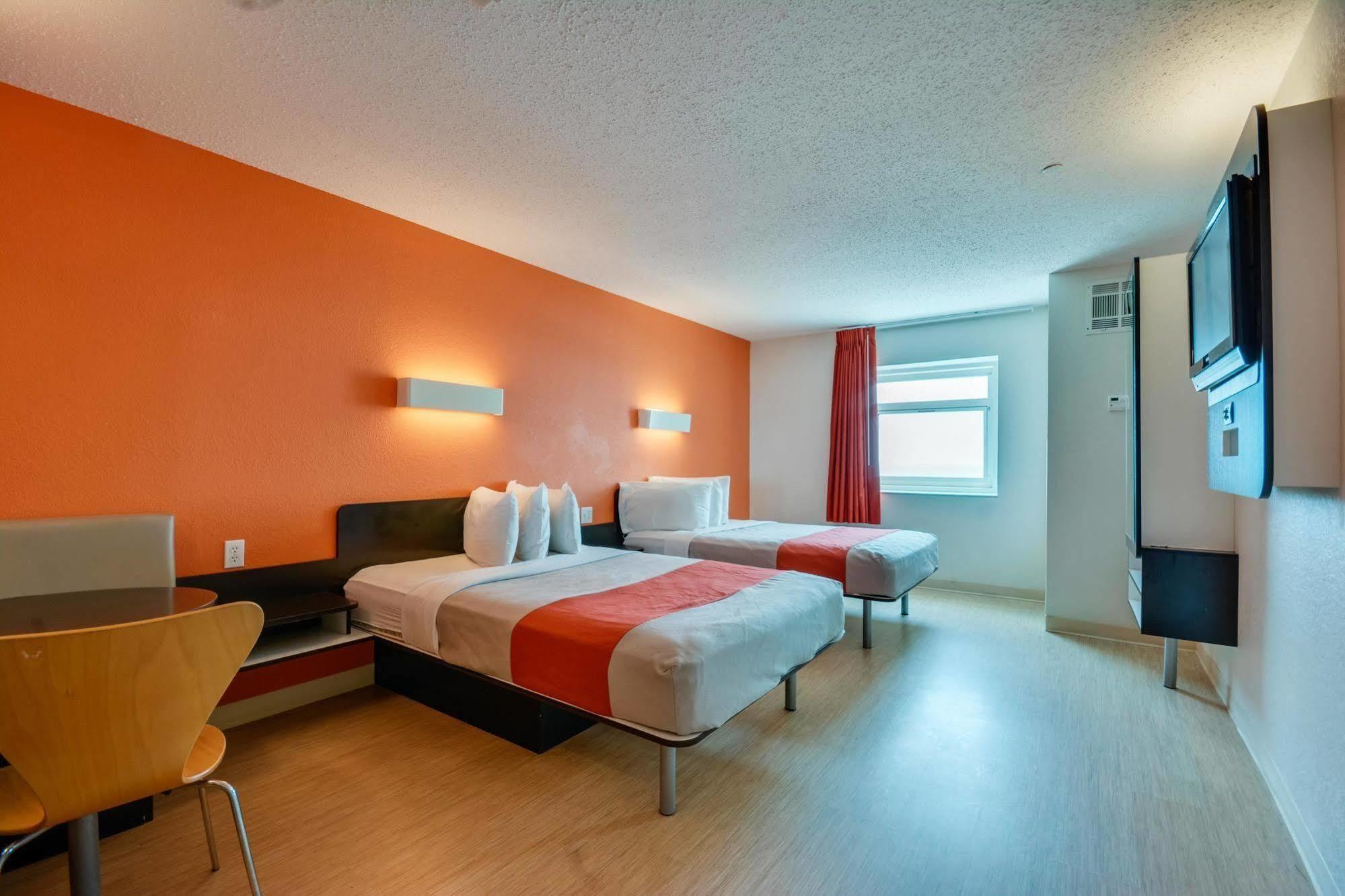 Motel 6-Biloxi, Ms - Beach מראה חיצוני תמונה