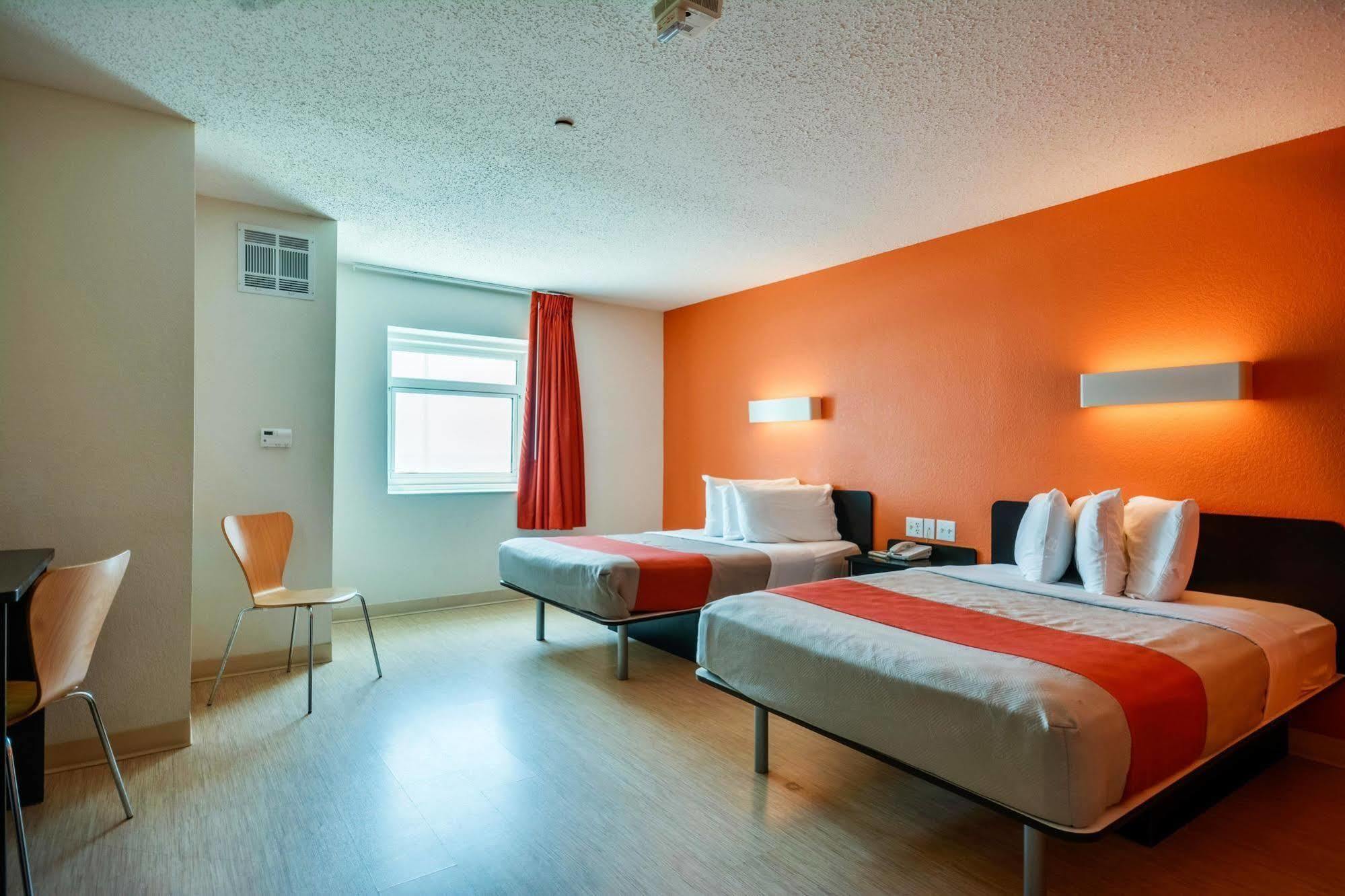 Motel 6-Biloxi, Ms - Beach מראה חיצוני תמונה